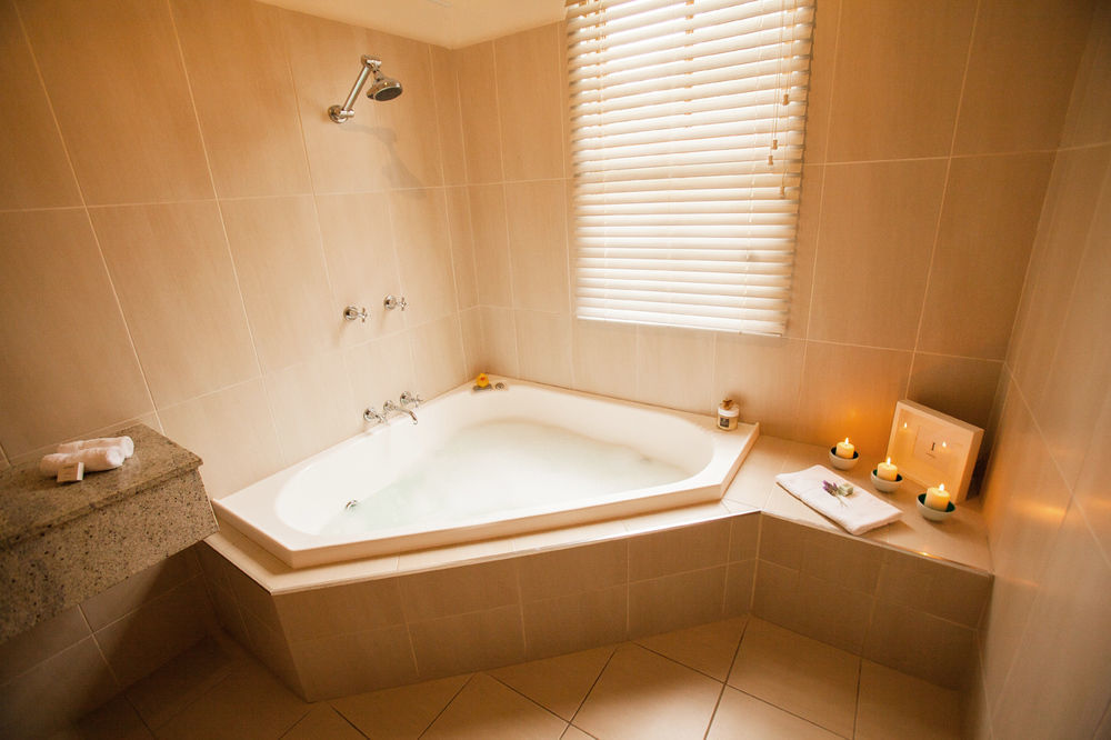 Spicers Vineyards Estate Hotel Поколбин Екстериор снимка