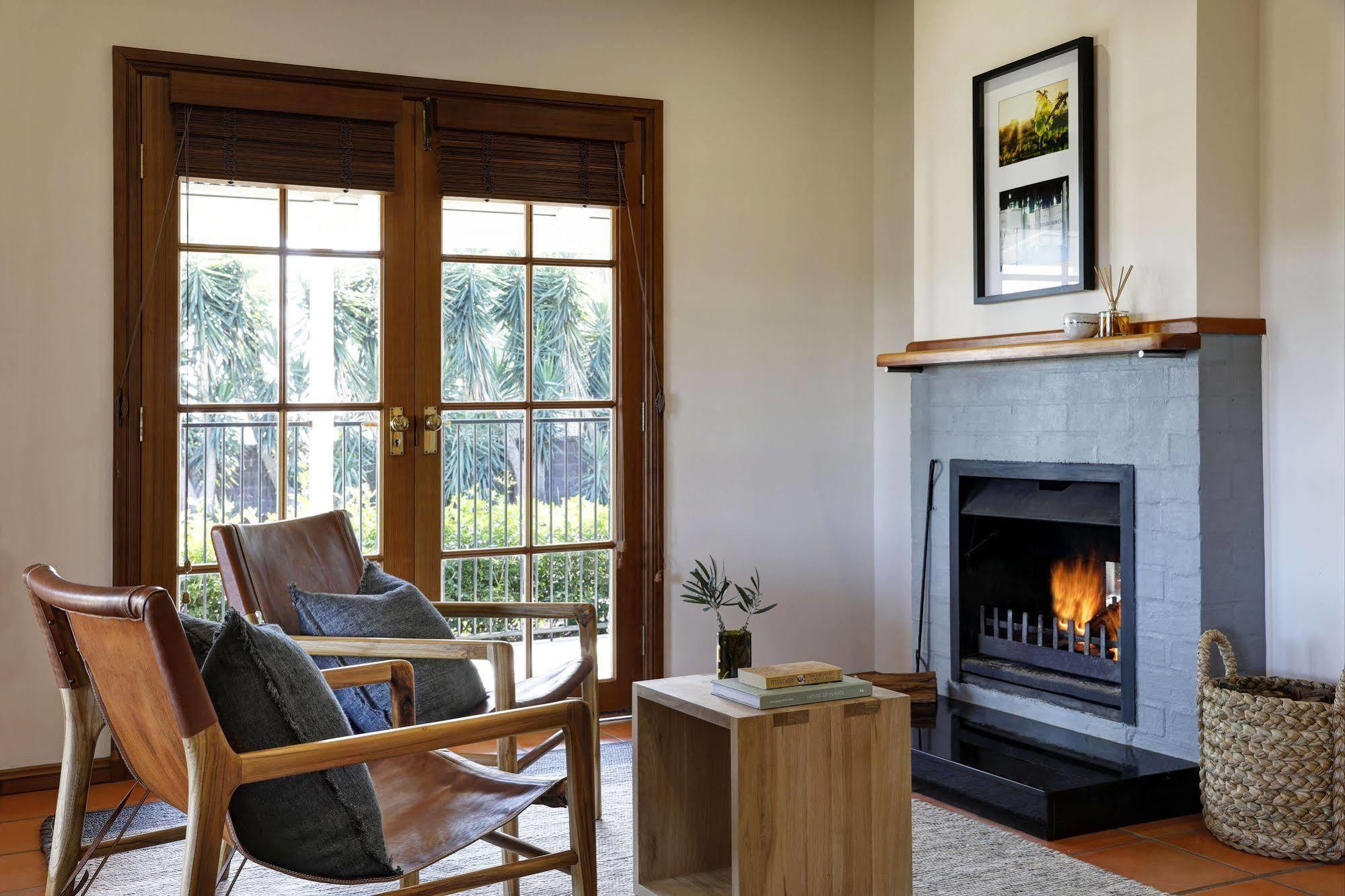 Spicers Vineyards Estate Hotel Поколбин Екстериор снимка